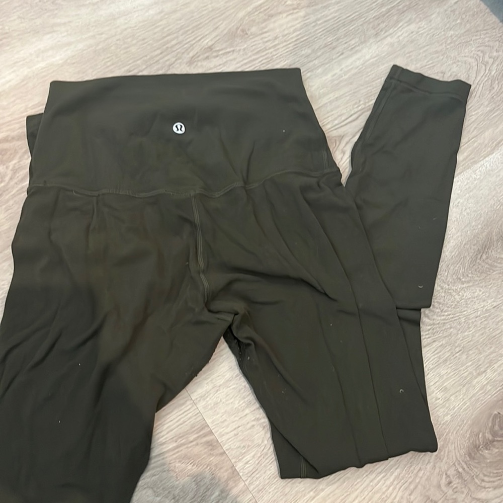 Green lululemon aligns